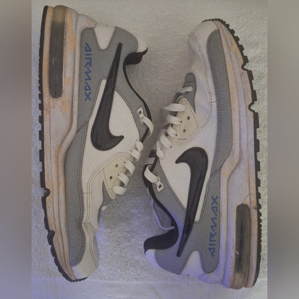 Nike Air Max White Gray Black Sneakers